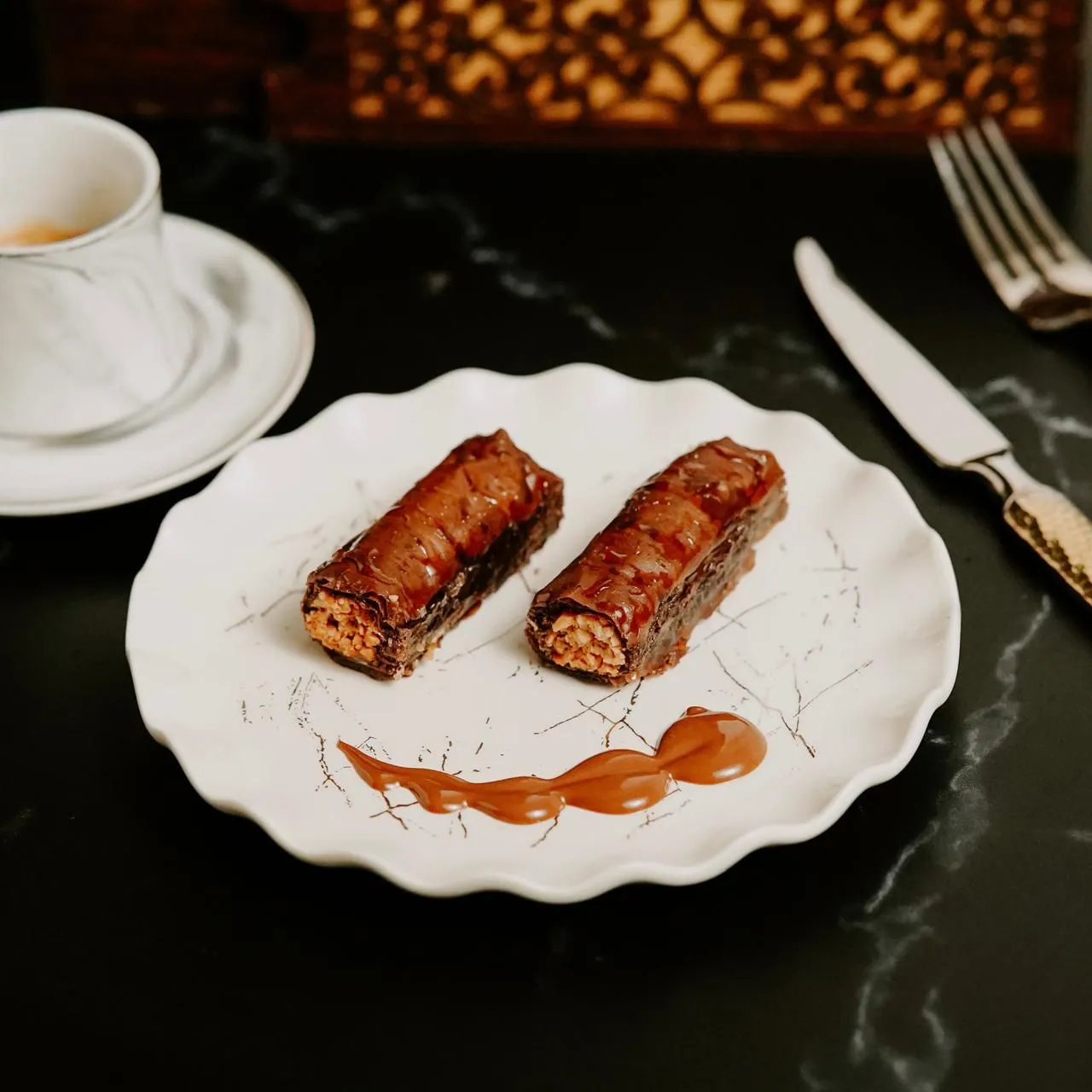 Chocolate cashew finger