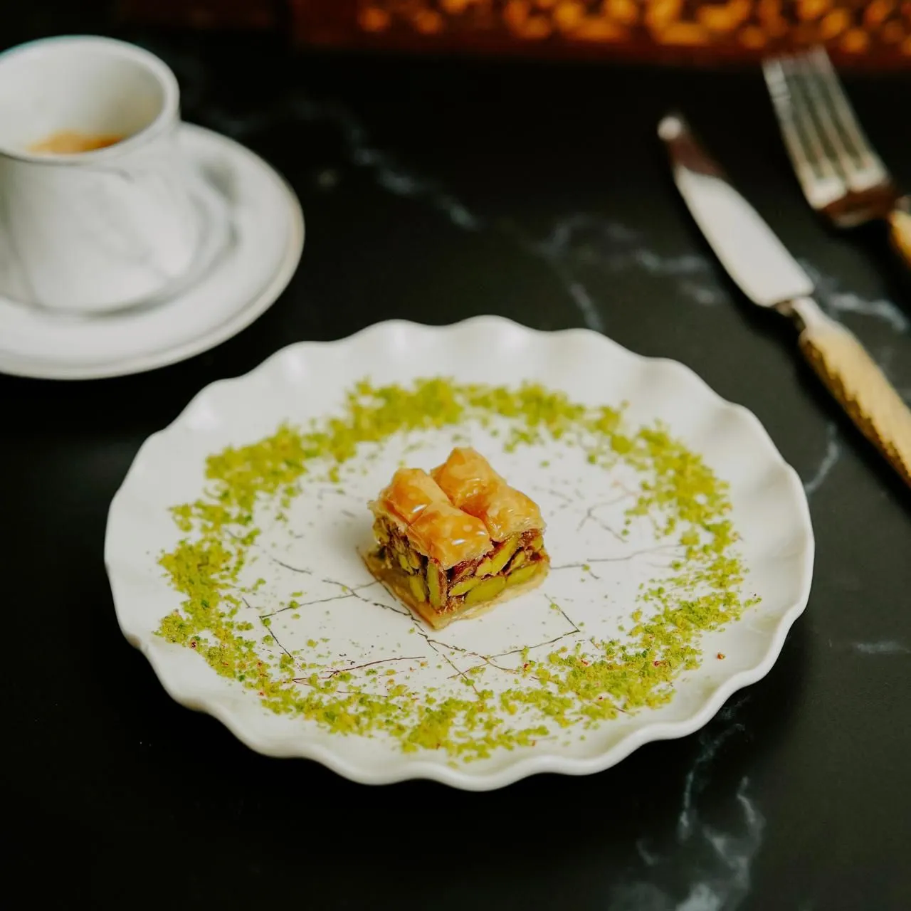 Pistachio asieh